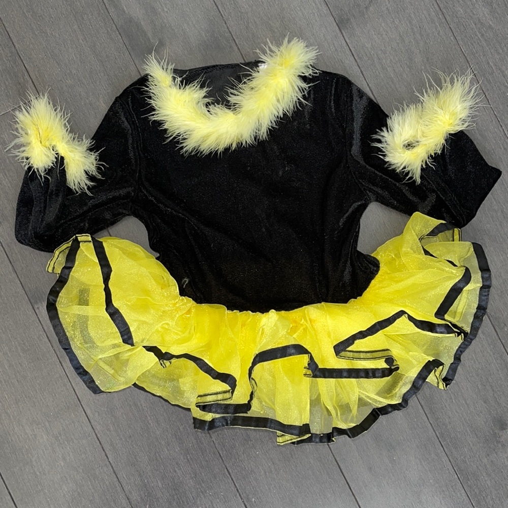 5/$5 Toddler bumble bee costume.
